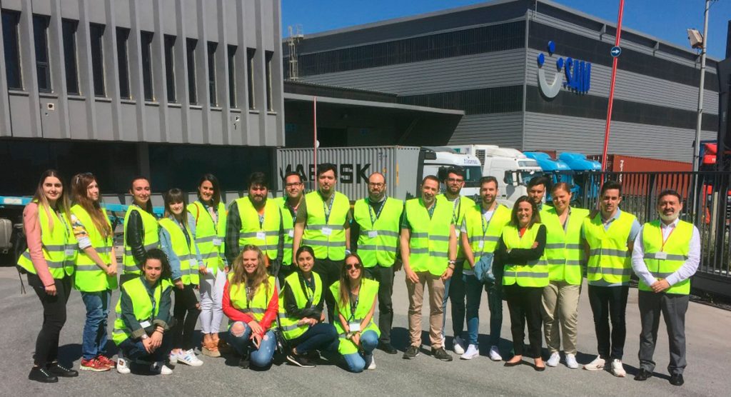 Visita de los alumnos del IES Isla Verde de Algeciras a SAM Algeciras.